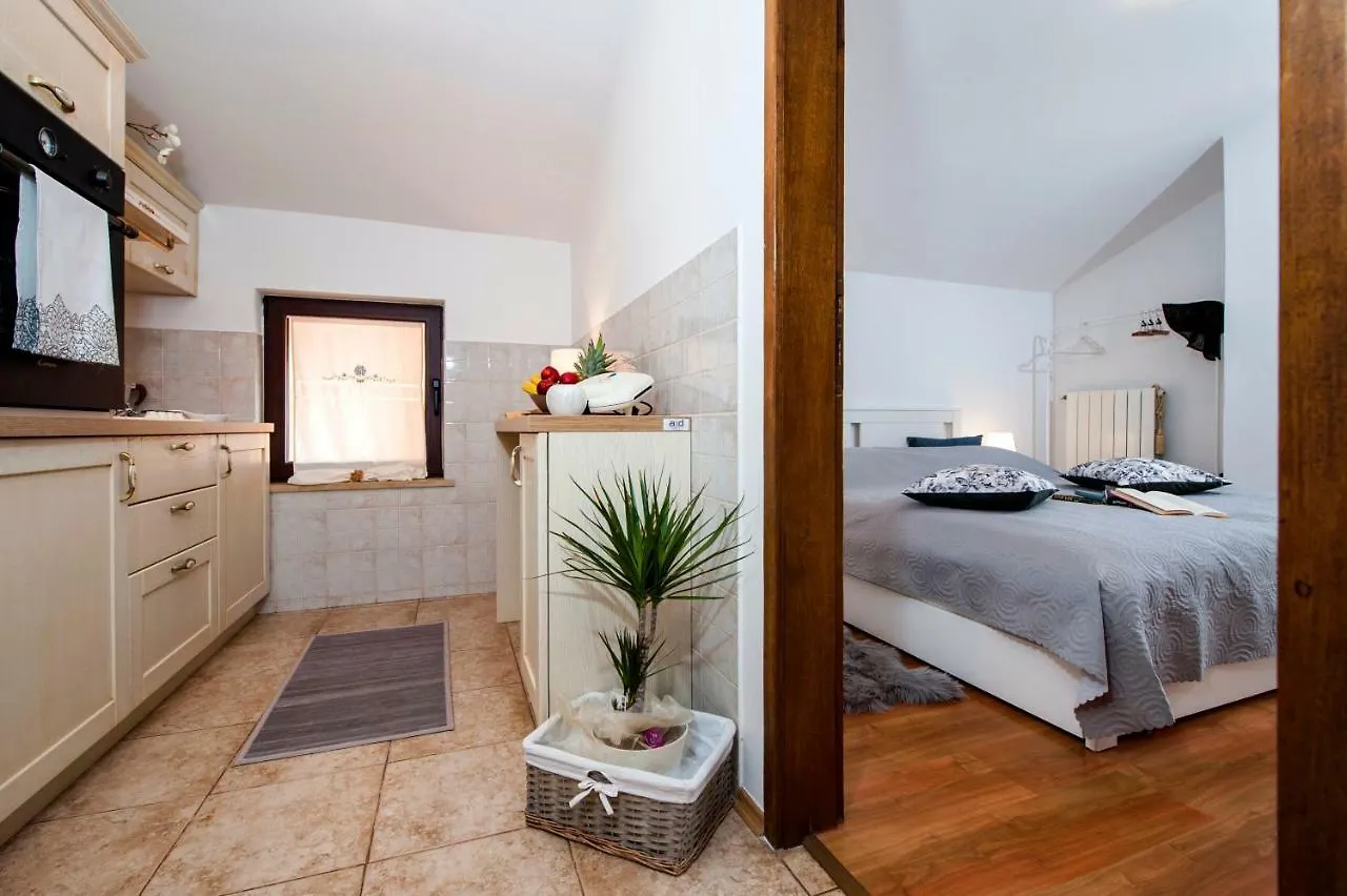 Apartment Len Rovinj 0*,