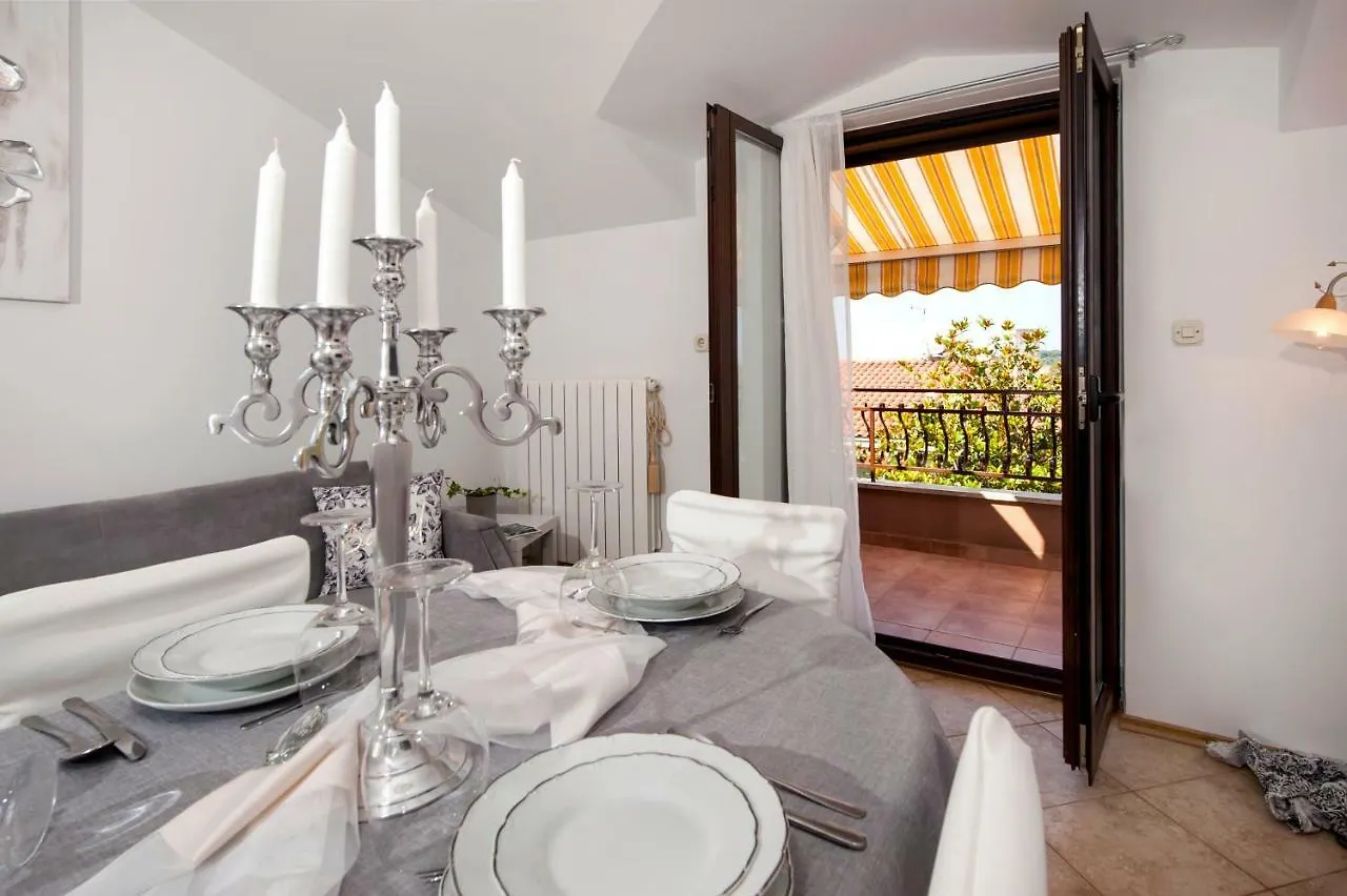 Apartment Len Rovinj 0*,